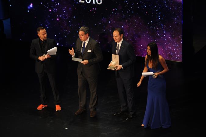 Le stelle dello sport brindano con Ferrari ai Gazzetta Sports Awards