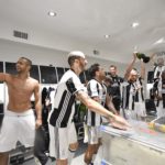 La Juventus dei record brinda con Ferrari  al sesto scudetto consecutivo