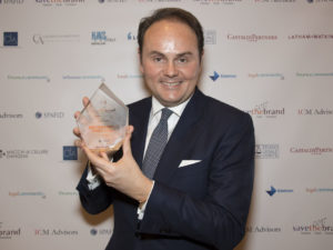 Matteo Lunelli riceve il premio Brand Hero