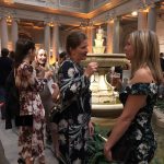 Ferrari-Schaumweine beim Young Fellow Ball der Frick Collection in New York