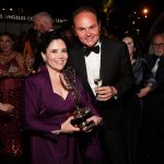 Hollywood-Stars bei den Emmy® Awards stoßen mit Ferrari an