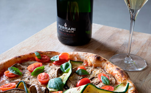 Ferrari Maximum Blanc de Blancs and Vegetarian Pizza