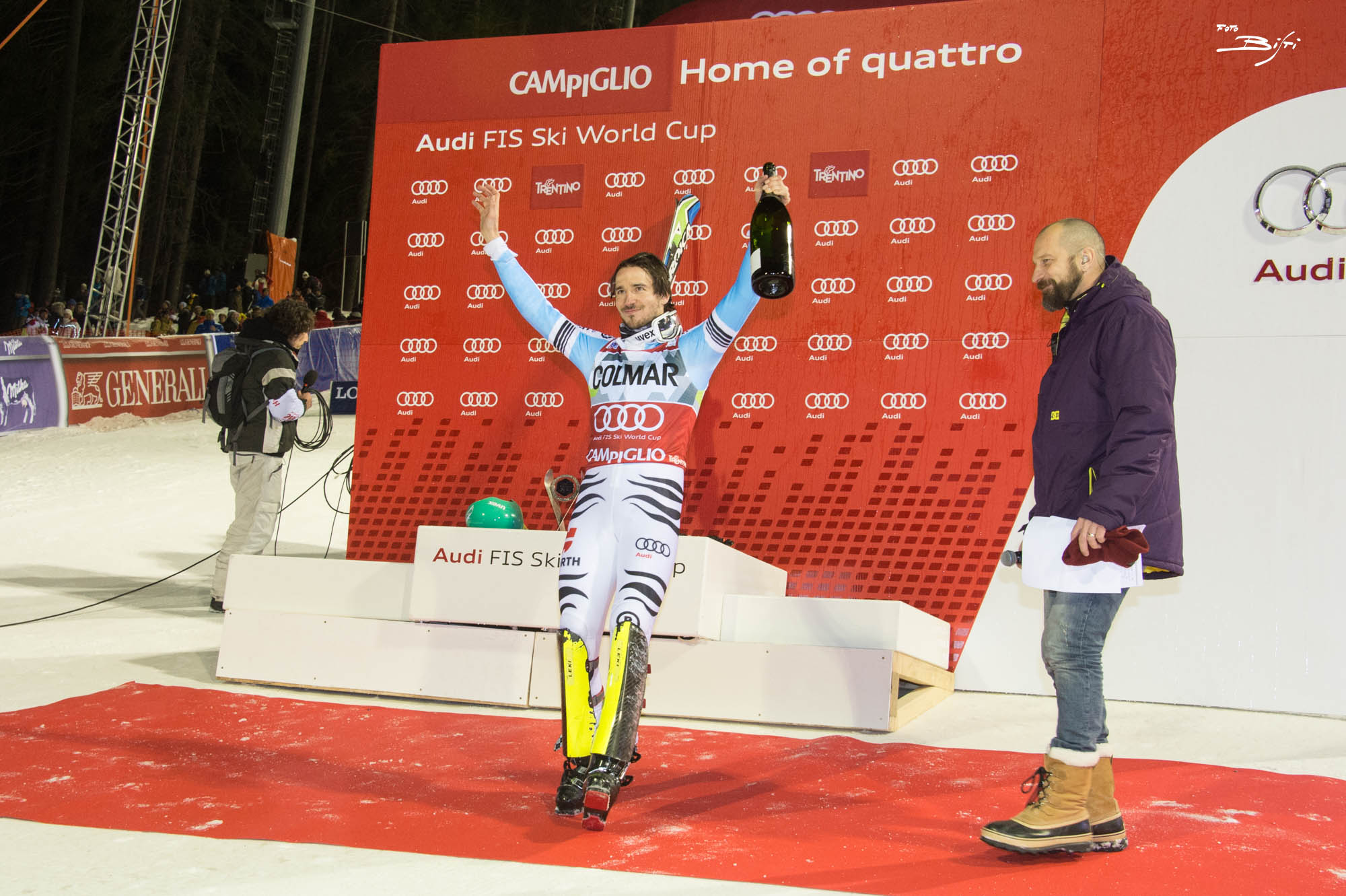 La Coppa del Mondo di sci brinda Ferrari in occasione della 3 Tre a Madonna di Campiglio