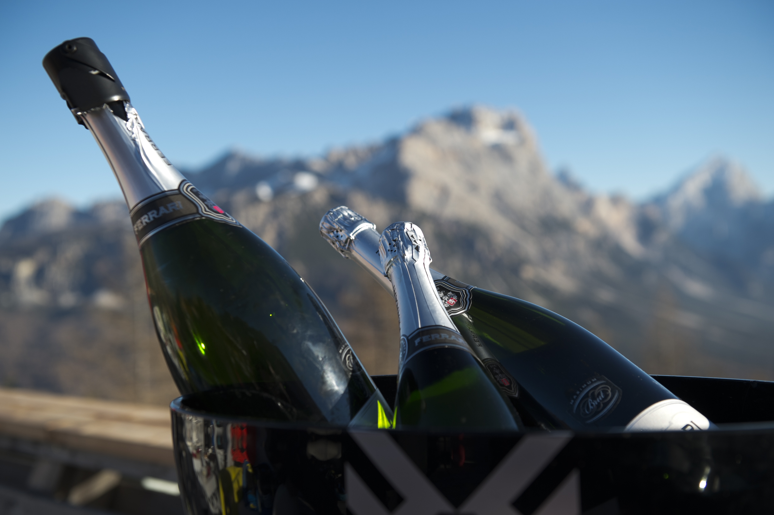 Maserati brinda con Ferrari Trentodoc al suo Winter Tour