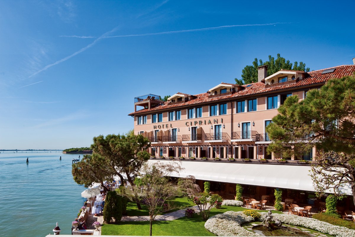 Ferrari al Belmond Hotel Cipriani per una cena pluristellata