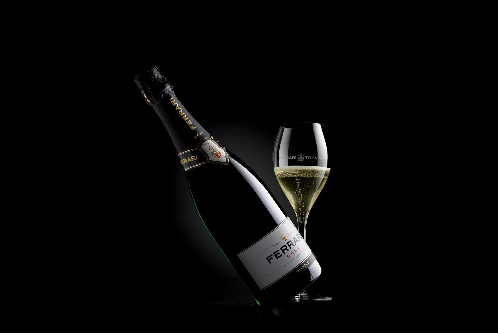 Il Ferrari Brut Trentodoc miglior “Metodo Classico Italiano” per la rivista Weinwirtschaft