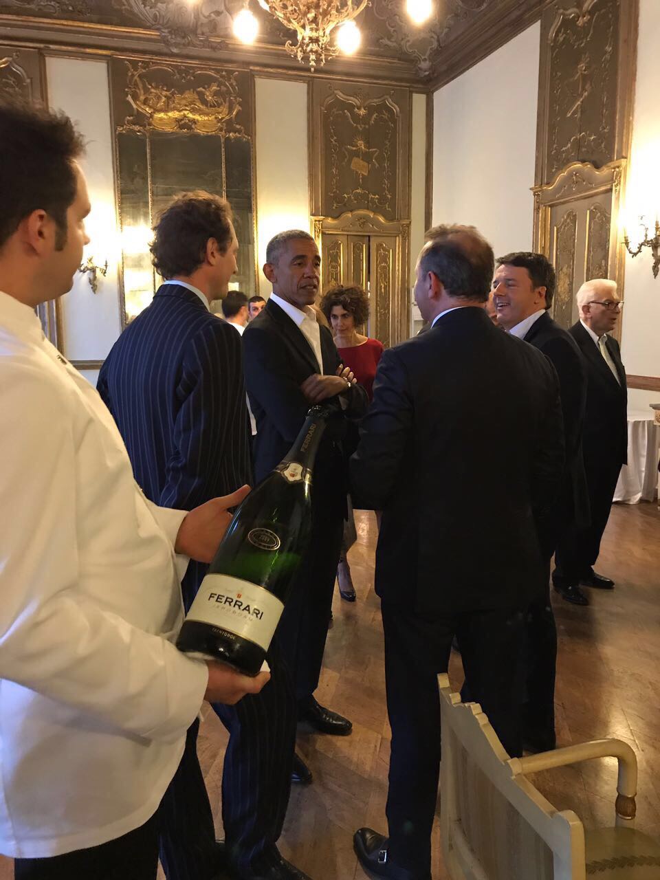 Barack Obama a Milano brinda con bollicine Ferrari Trentodoc