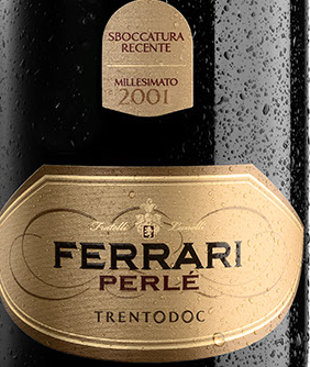 Il Ferrari Perlé e la bellezza del tempo
