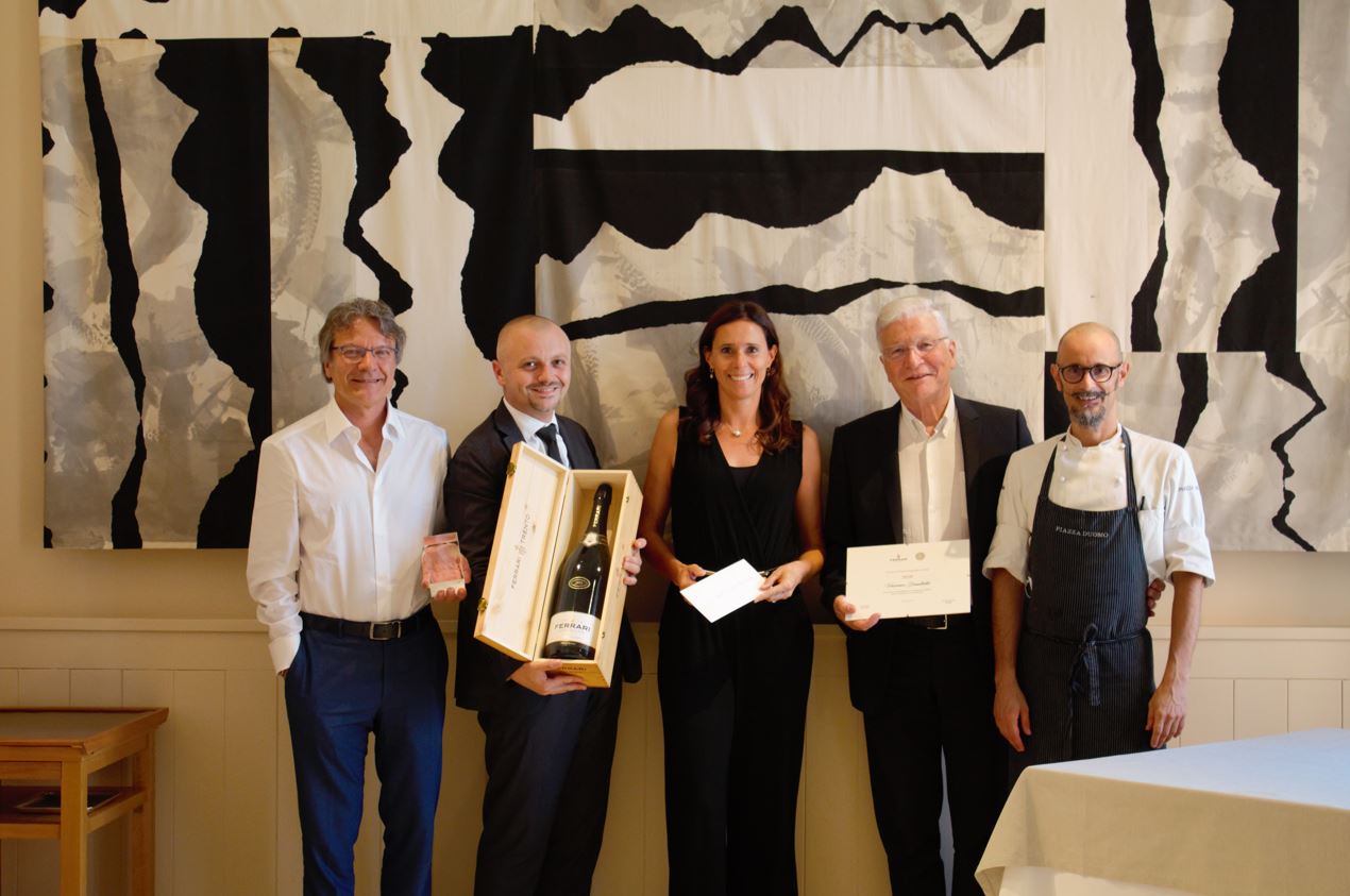Ferrari Trento consegna il Premio Le Soste “Ospitalità di Sala” a Vincenzo Donatiello