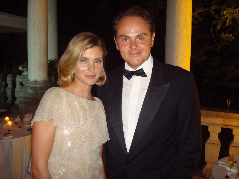 Anche Natalie Portman a Venezia brinda Ferrari