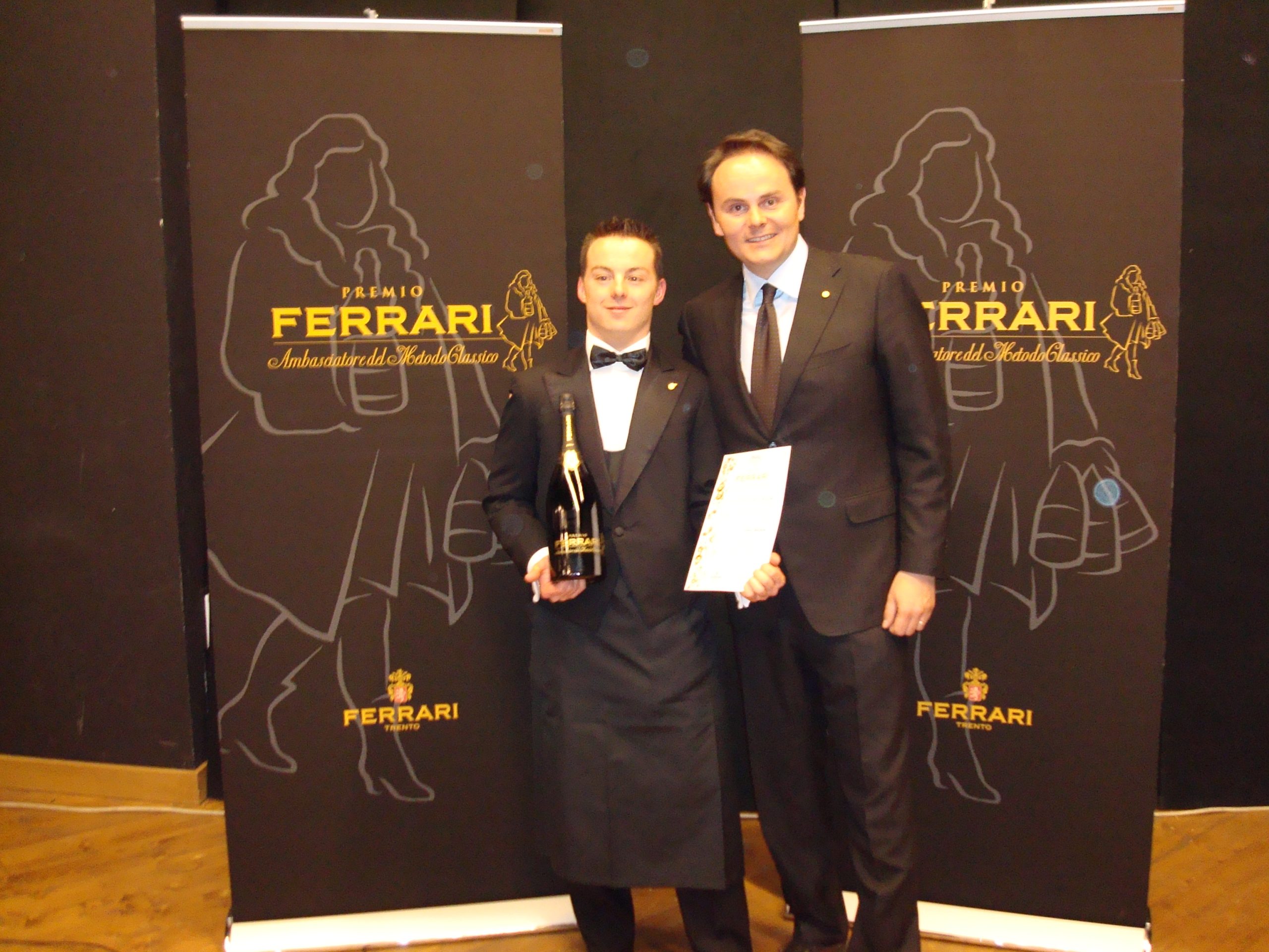 Complimenti a Luca Gardini, appena laureatosi ?miglior sommelier del mondo 2010?!