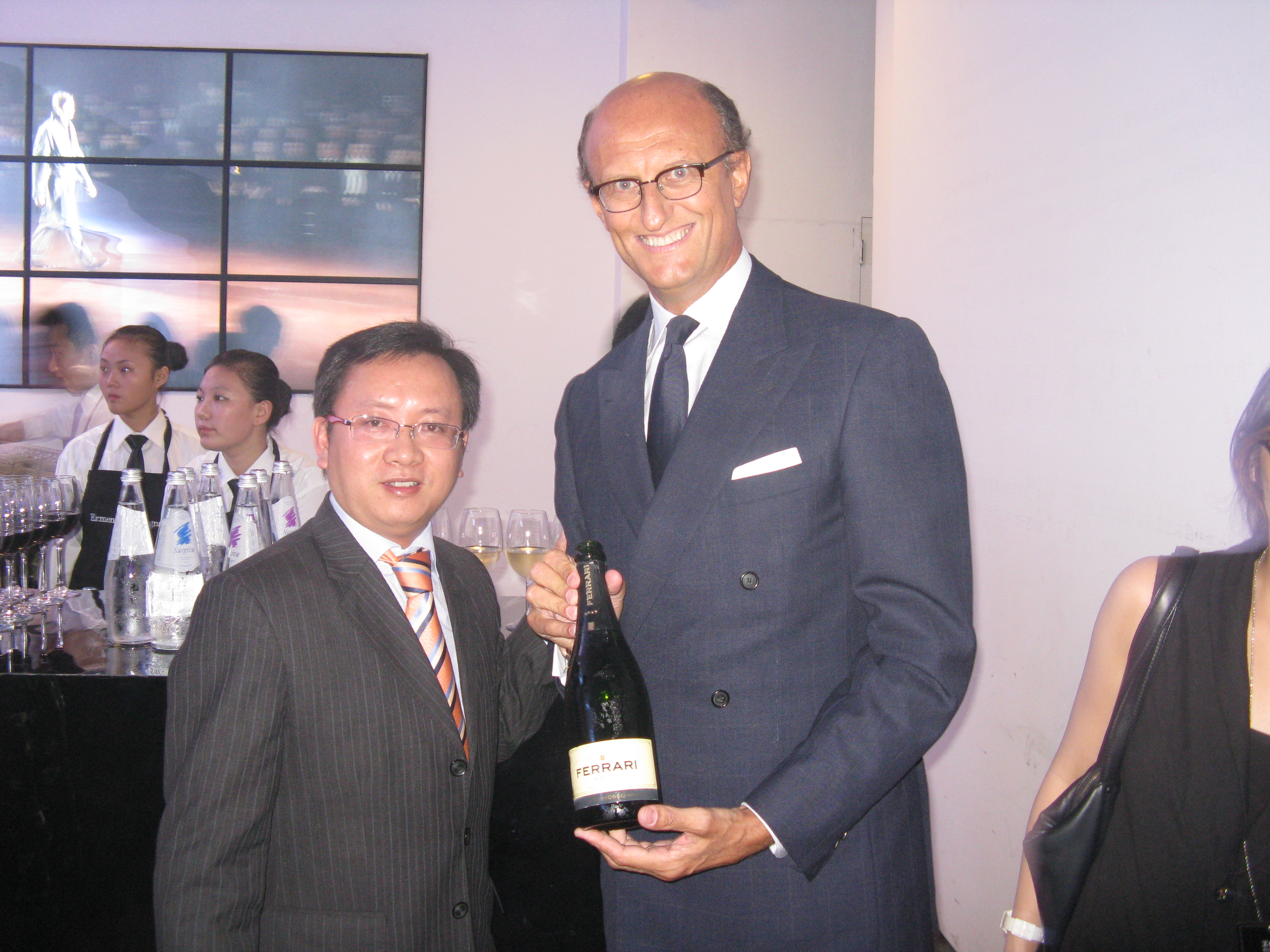 Festeggiati con bollicine Ferrari a Pechino i 20 anni in Cina del gruppo Ermenegildo Zegna