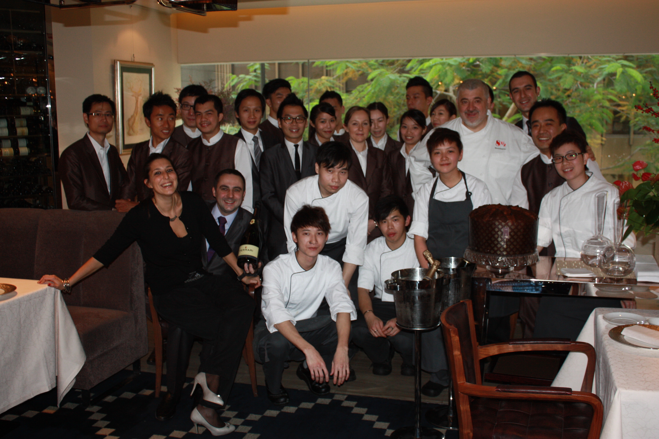 A celebration with Ferrari the first 3 Michelin star Italian restaurant outside Italy: 8 ½ Bombana in Hong Kong