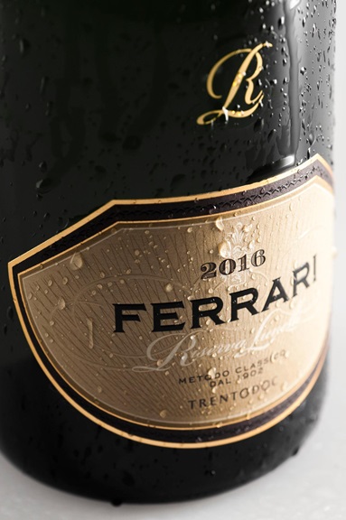<strong>Ferrari Riserva Lunelli 2015 al primo posto nella classifica “Top 100 Cellar Selections” di <em>Wine Enthusiast</em></strong>