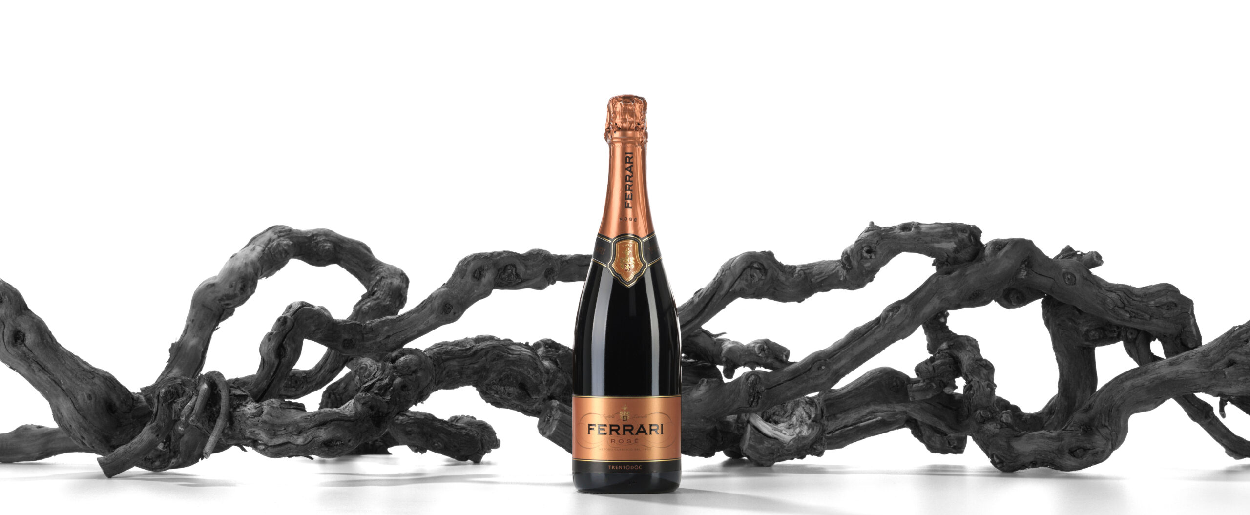 Wine Spectator incorona Ferrari Brut Trentodoc e Ferrari Rosé Trentodoc