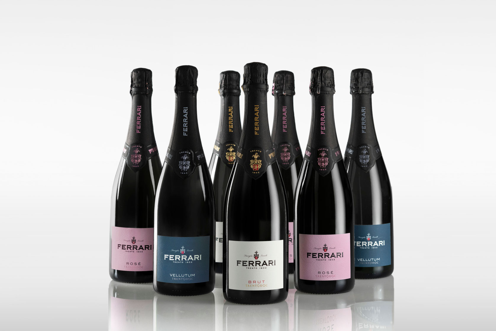 <a><strong>Il Ferrari Brut festeggia il titolo di Campione del Mondo dei Blanc de Blancs con una nuova veste</strong></a>